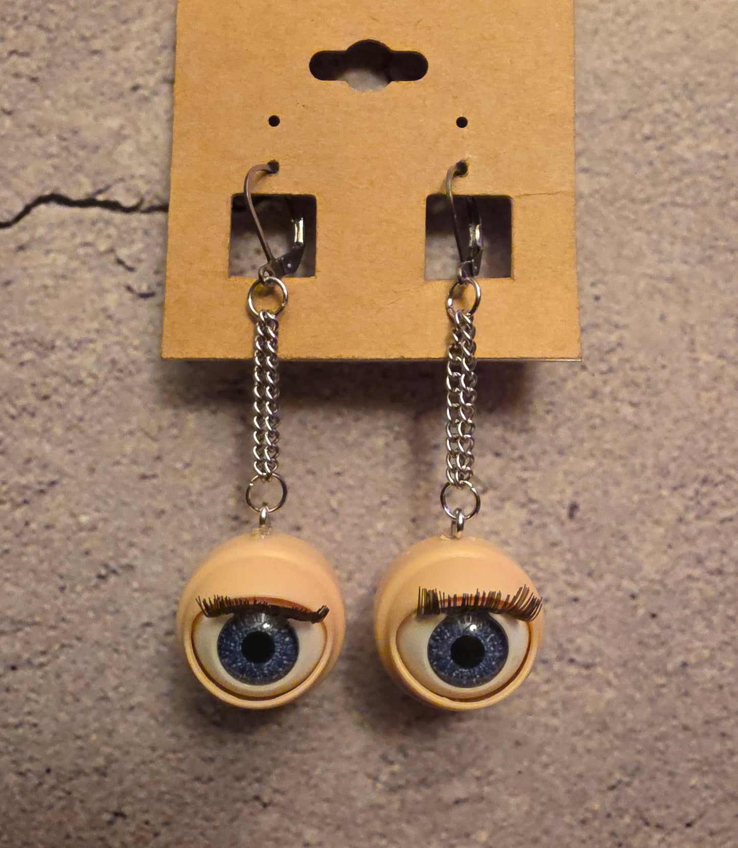 Doll Eyes Earrings