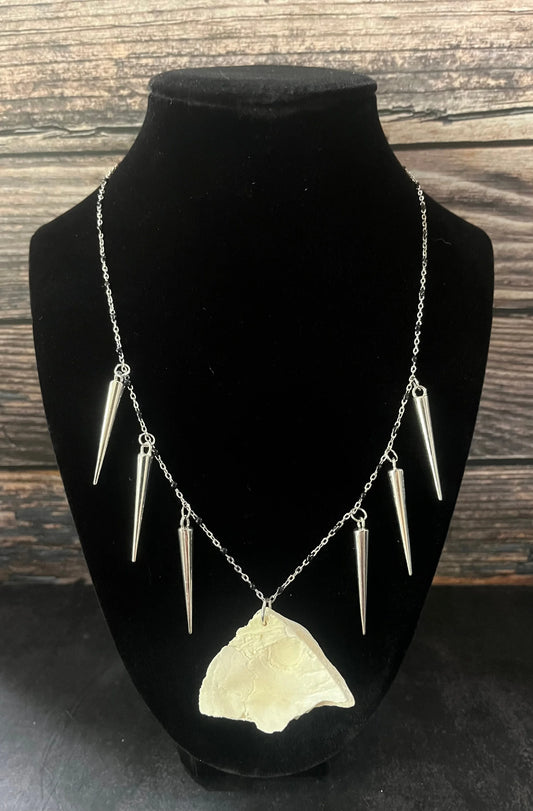 Elk Skull Fragment Necklace (Short)